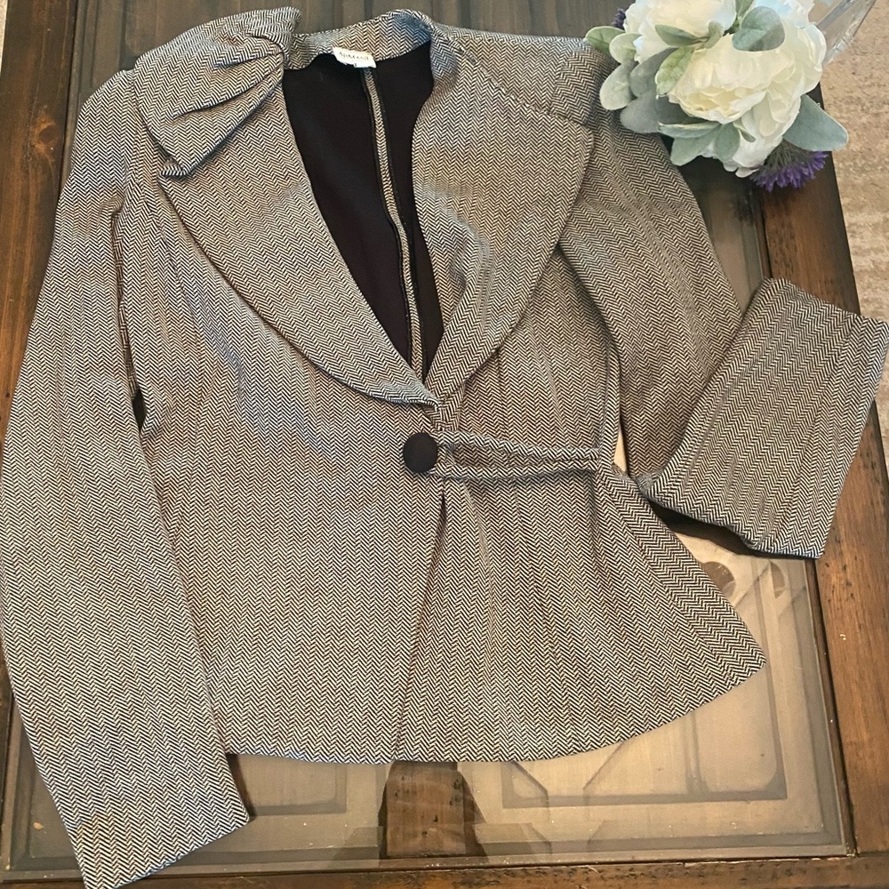 Armani Collezioni Cashmere Blend Blazer/Jacket size 4